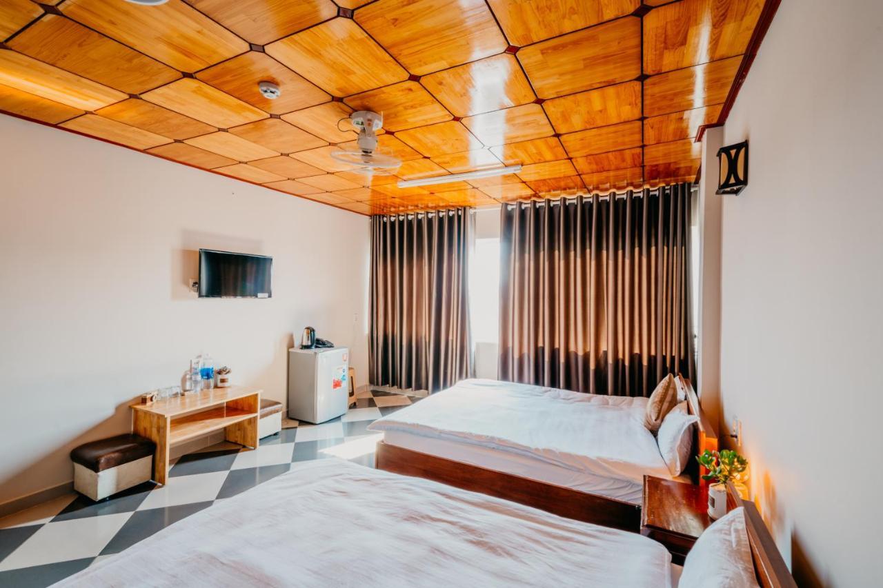 Отель Le Phuong Dalat Экстерьер фото