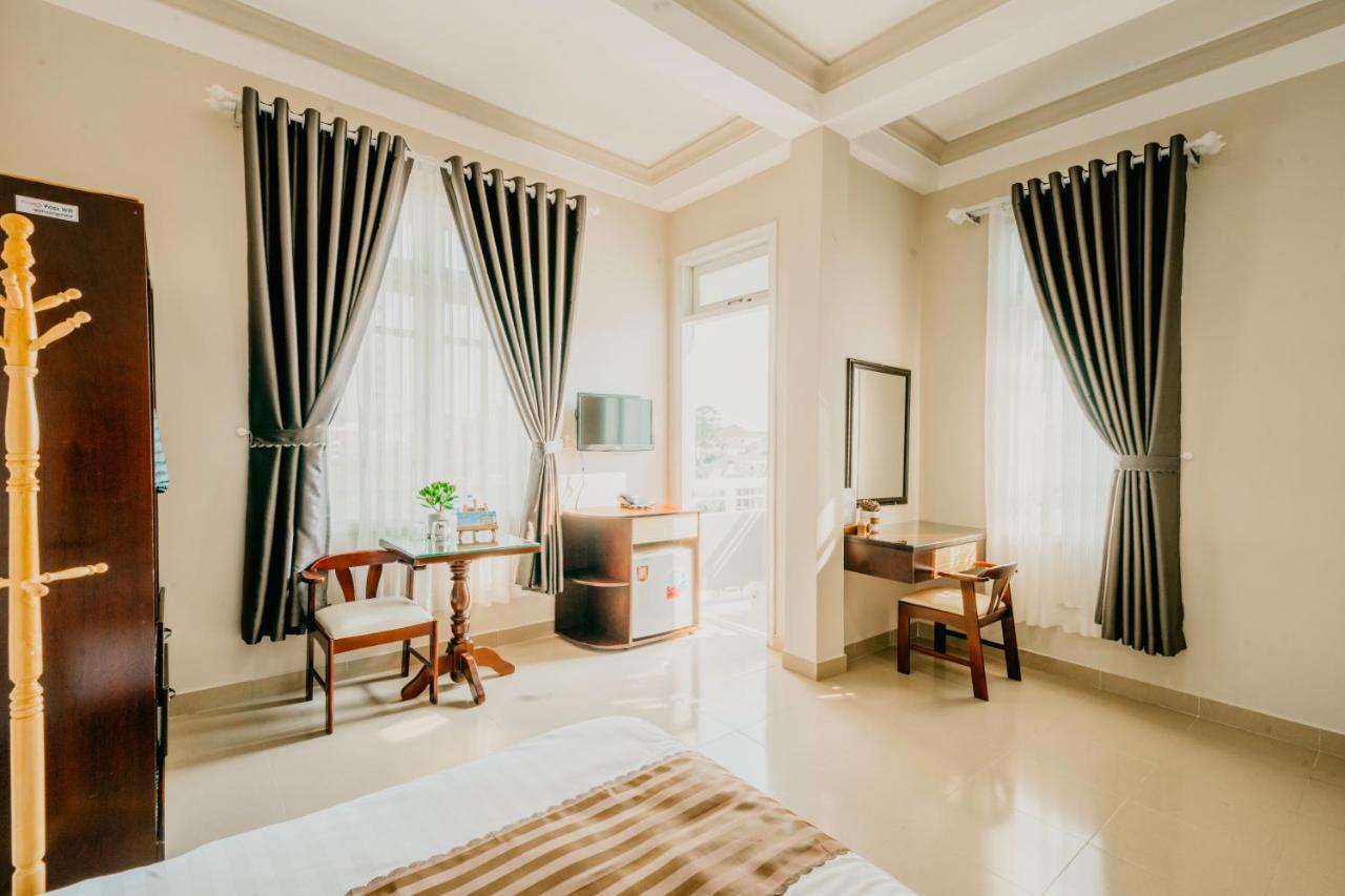 Отель Le Phuong Dalat Экстерьер фото